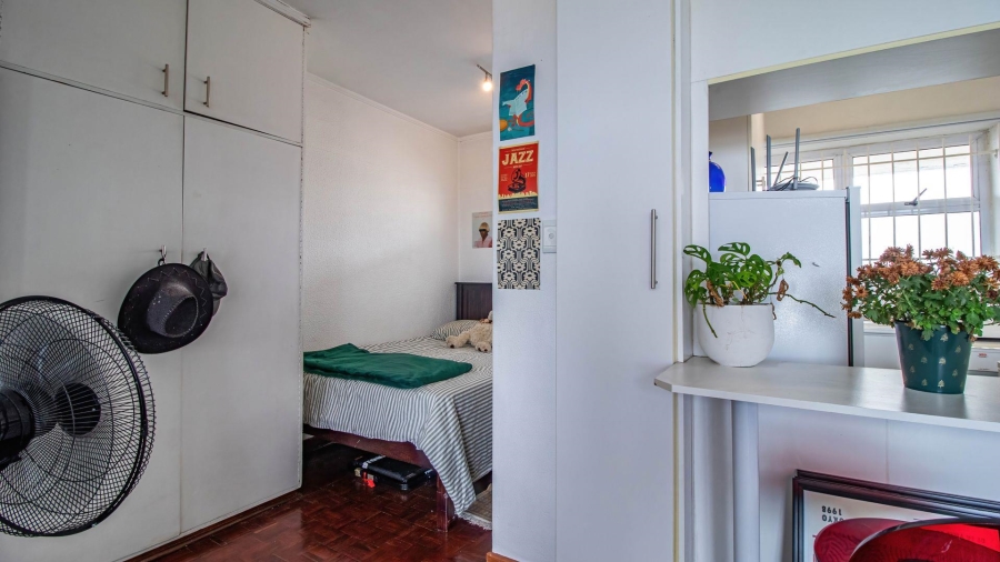 1 Bedroom Property for Sale in Observatory Western Cape